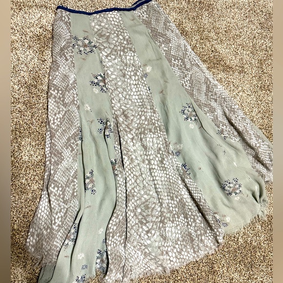 Free People size 8 skirt - Picture 2 of 8